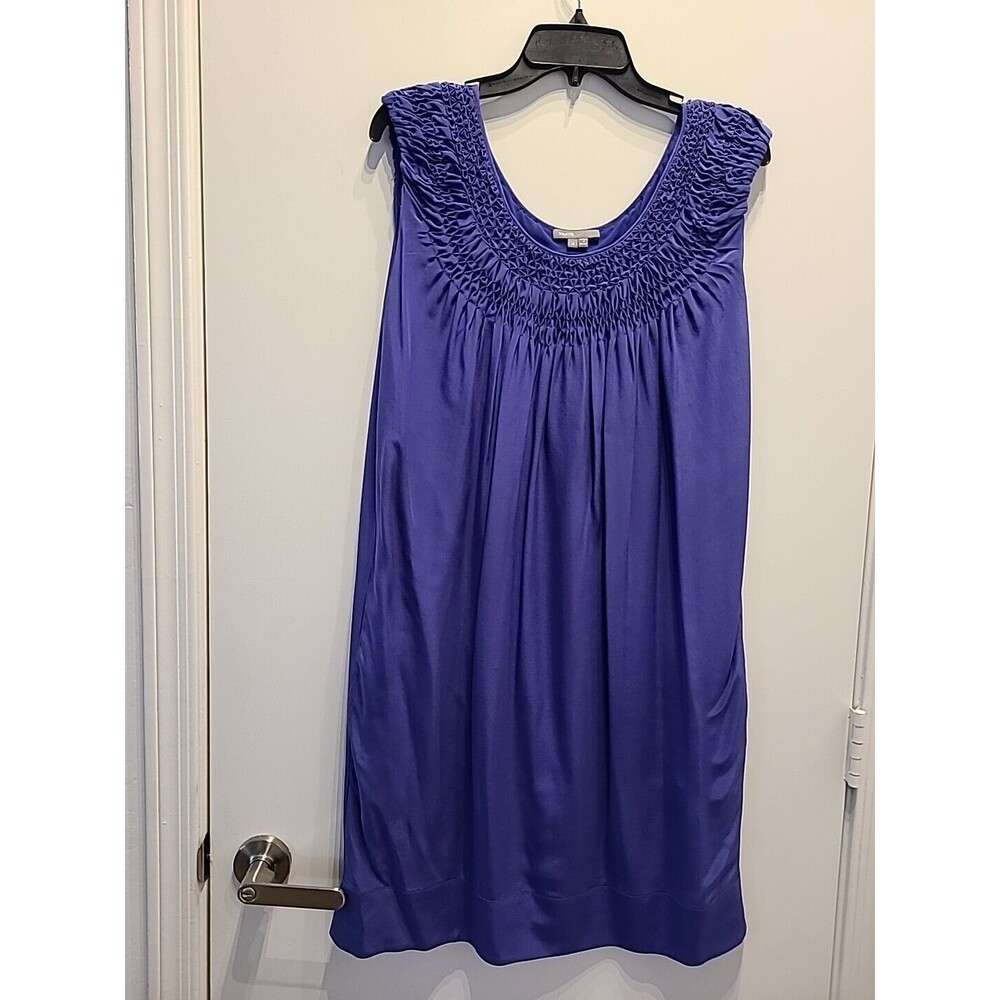 Vince  100% Silk Chiffon Smocked Sz M Dress Mini Shift Career LBD $365